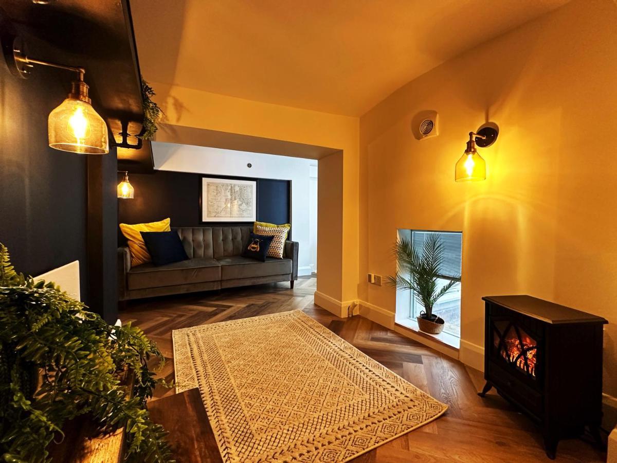 Liam Place Near Hyde Park - 1 Double Bed, 1 Sofa Bed, Spacious Apartment, Private Entrance Londres Exterior foto