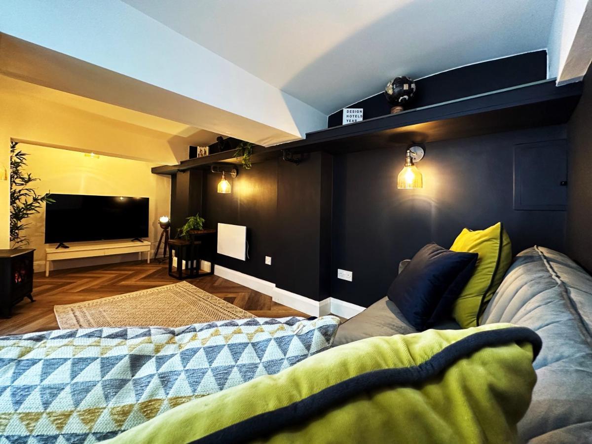 Liam Place Near Hyde Park - 1 Double Bed, 1 Sofa Bed, Spacious Apartment, Private Entrance Londres Exterior foto